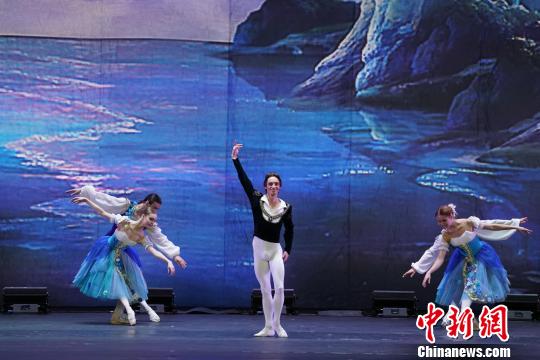基輔百年名團演繹曠世名作《天鵝湖》 大季 攝