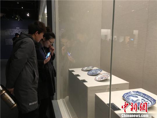 浙江寧波展300余件古瓷器 再現(xiàn)千年“海絲”盛景