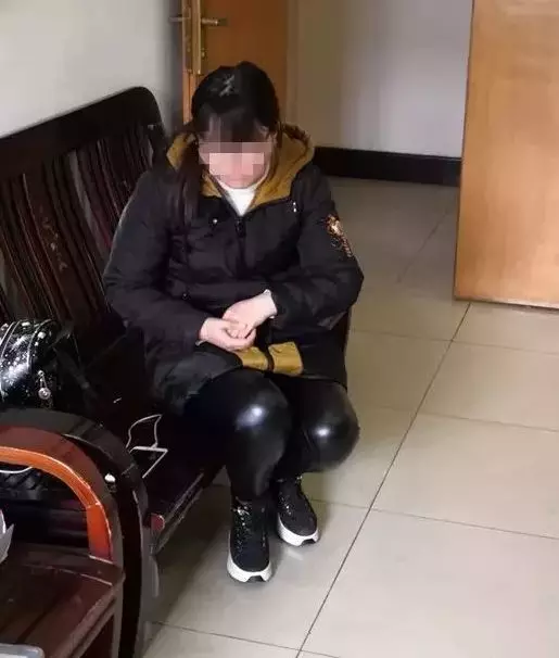 女子與網(wǎng)戀男友同居半個(gè)月 卻沒想到對(duì)方竟然是已婚人士