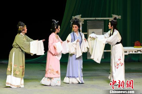 “芳華”尹派劇目《玉蜻蜓》赴京演繹經(jīng)典