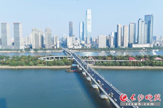 點(diǎn)擊進(jìn)入下一頁